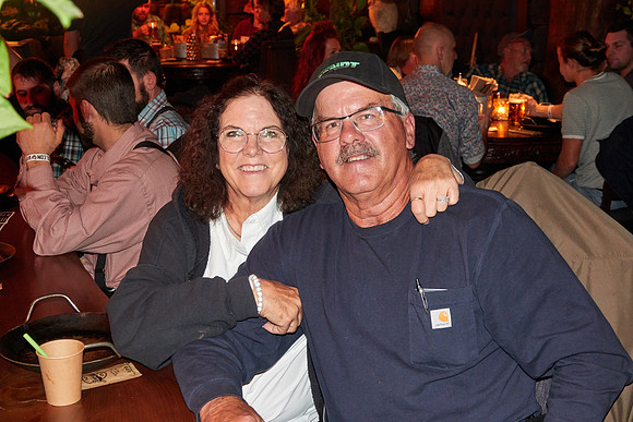 JR006094_8MP