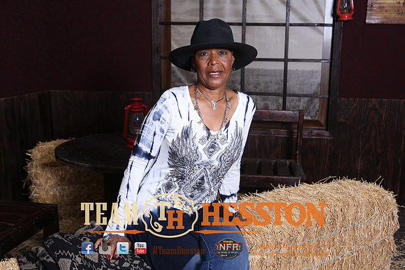 J1052753