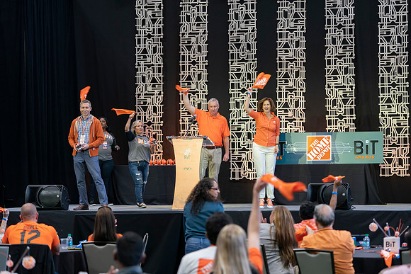HomeDepot_0277_(04-11-19)