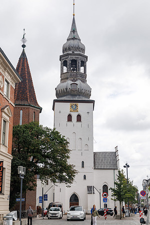 G2008818