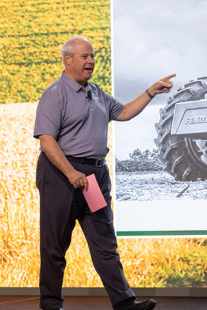 AGCO-1-194