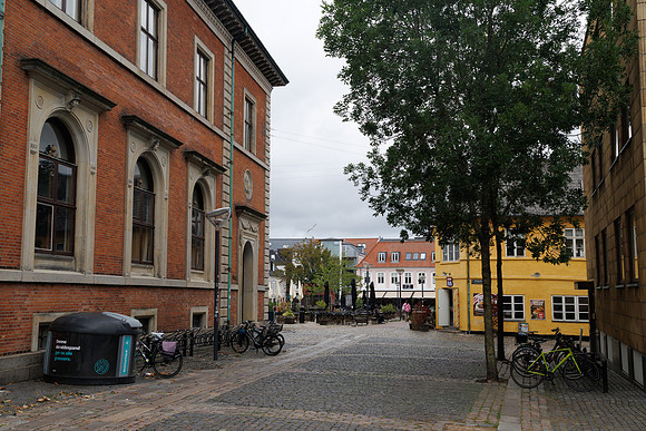 G2008857