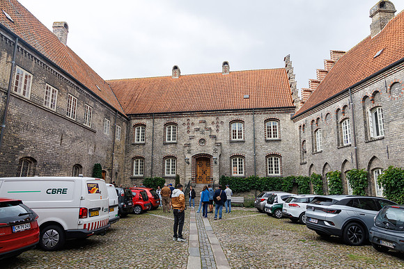 G2008947