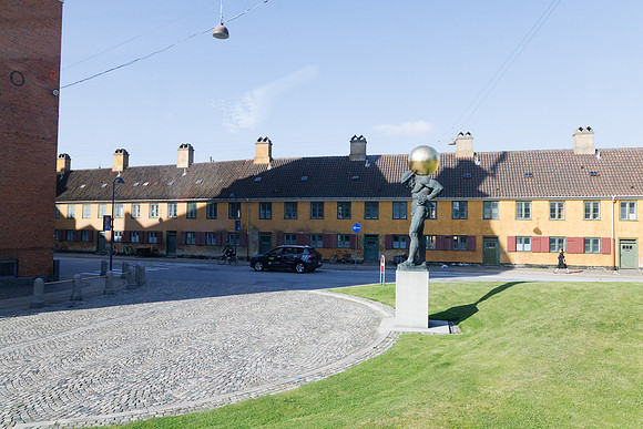 G1003438