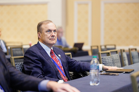 R6__0359